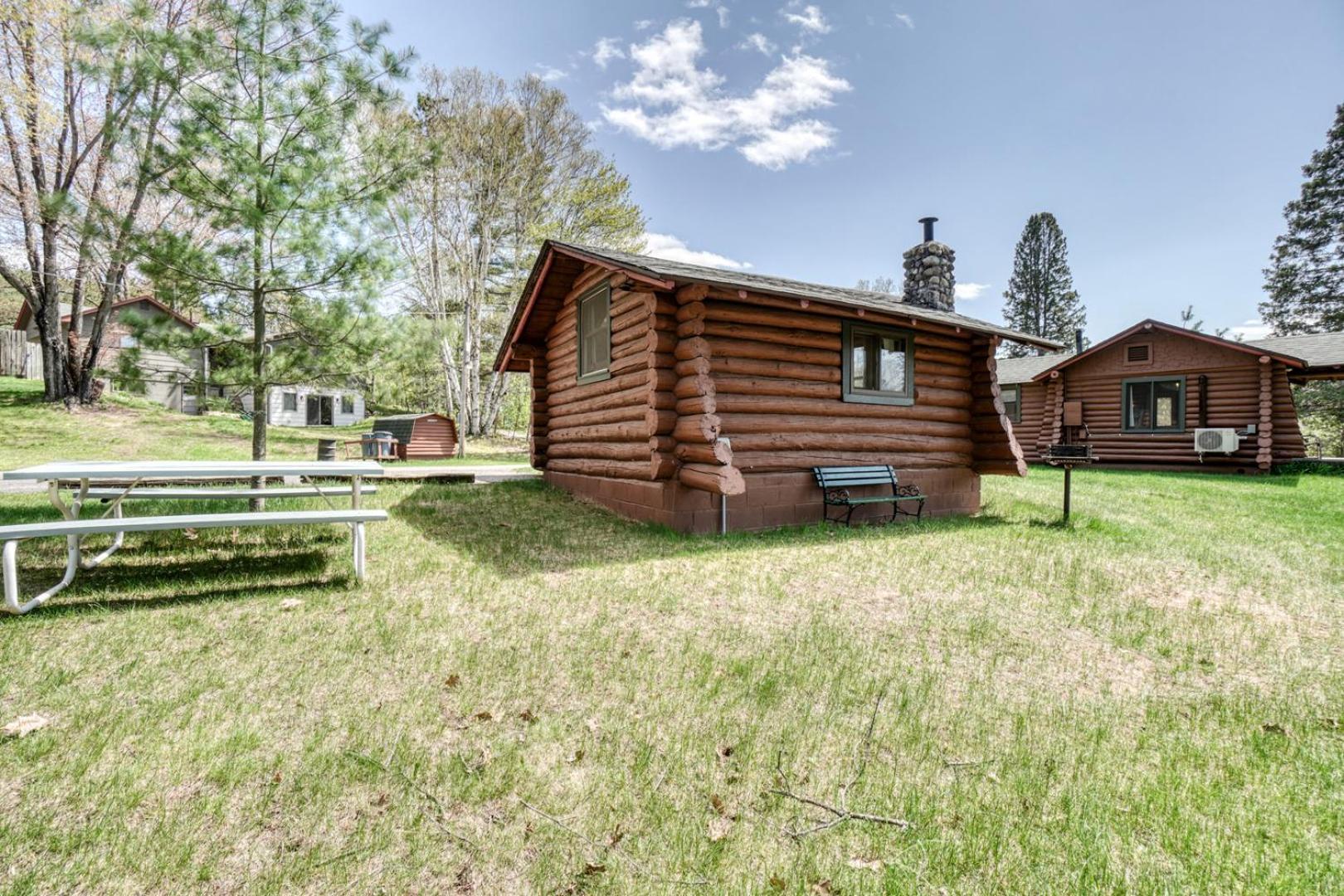 Edgewater Resort Iron Mountain Buitenkant foto